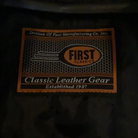 Ladies leather motorcycle jacket - Picture 2 of 9